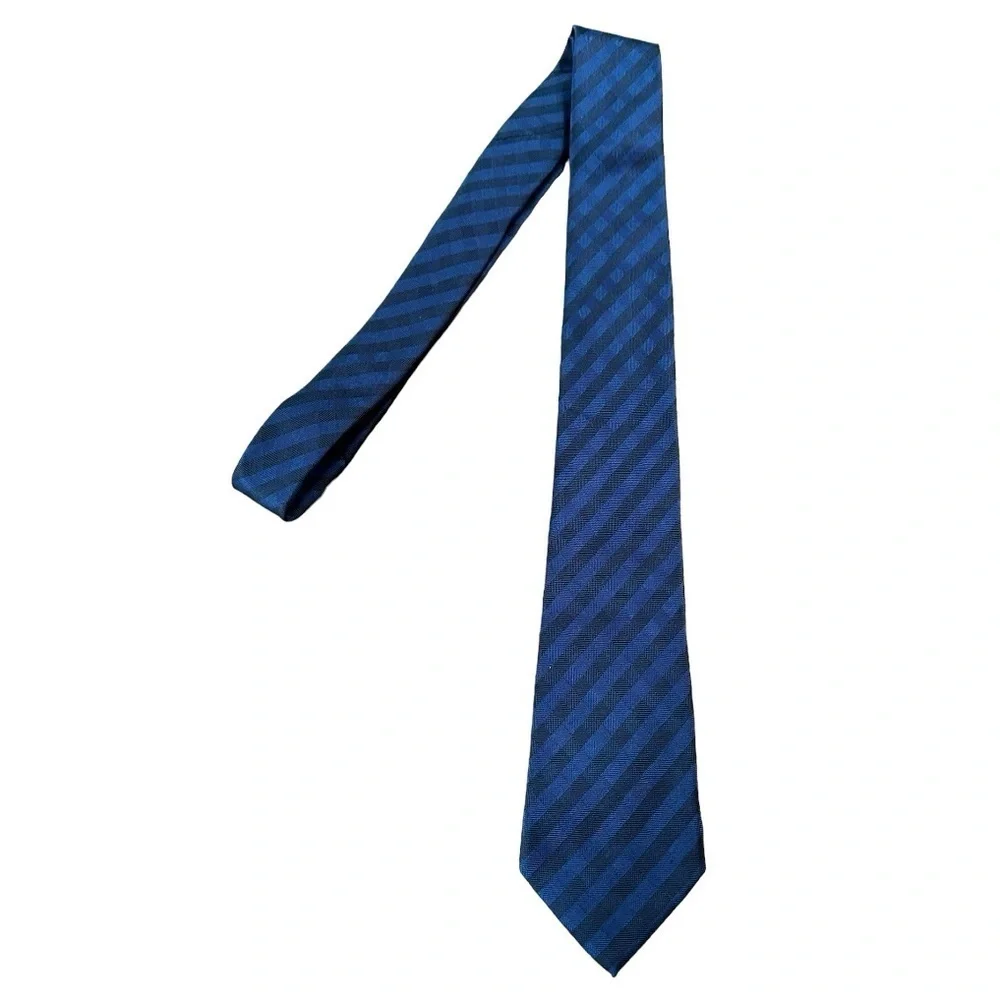 Banana Republic Silk Navy Blue Checkered Dress Tie 100% Silk Stain Resis…